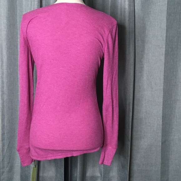 GreenTea NWT Thermal Long Sleeve Top Small - Picture 2 of 3